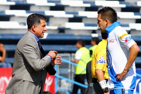 Osorio durante un partido con el Puebla