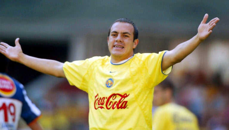 Cuauhtémoc Blanco reclama una jugada con américa