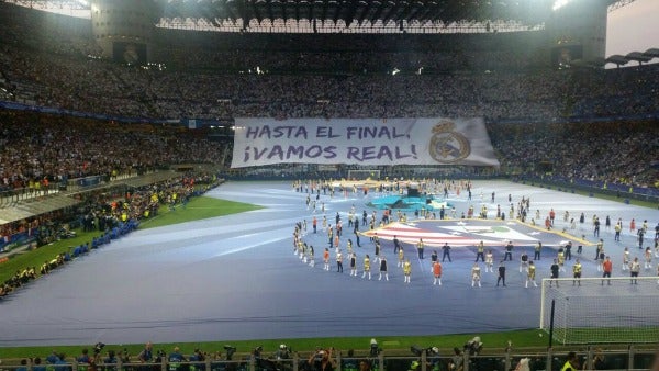 Mosaico de los seguidores del Real Madrid