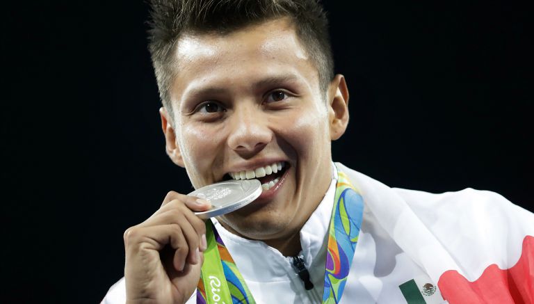 Germán Sánchez conquistando la medalla de Plata en Río 2016