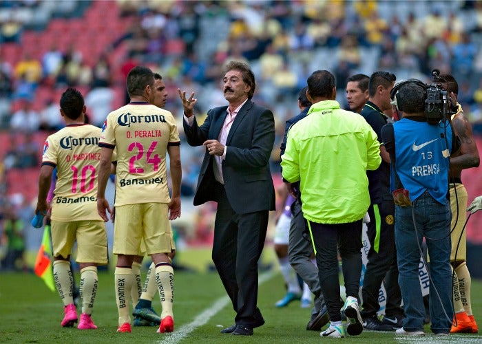 La Volpe, en un encuentro contra América