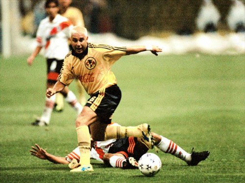 Mohamed reforzó a las Águilas en 1998 para la Libertadores