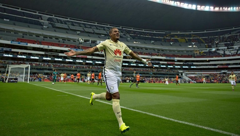 El ecuatoriano festeja un gol con América