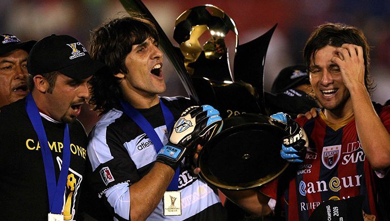 Vilar levanta el campeonato del Apertura 2007