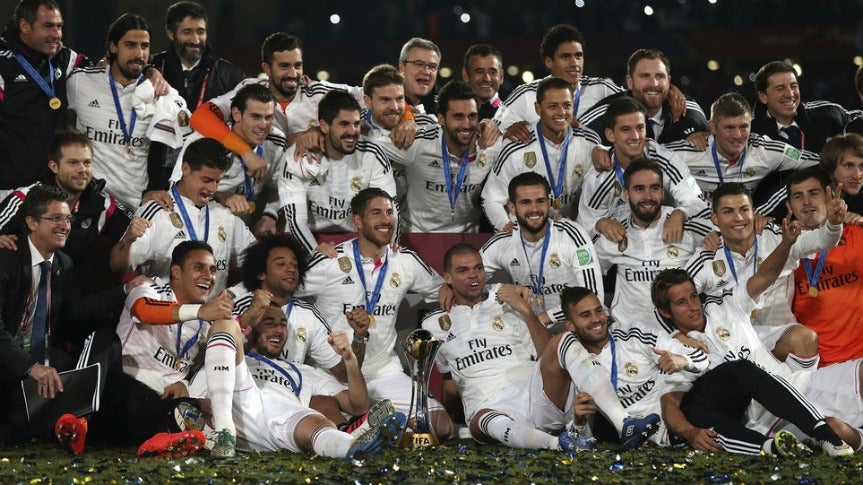 Jugadores del Real Madrid festejan al ganar el Mundial de Clubes