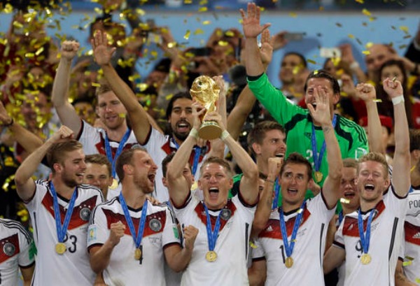 Selección de Alemania festeja el título en Brasil 2014