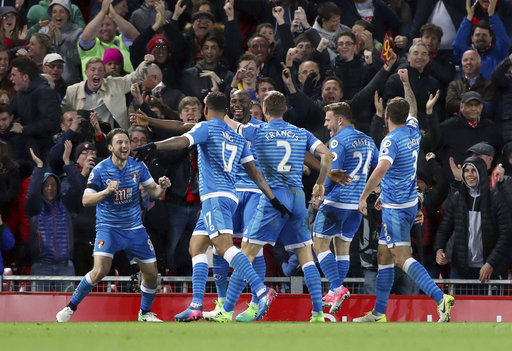 Joshua King festeja el gol del empate del Bournemouth