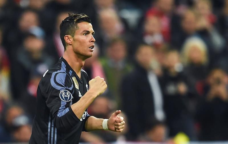Cristiano Ronaldo celebra el primer gol contra Bayern