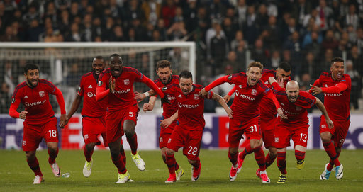 Lyon celebra su pase a las 'Semis' de Europa League