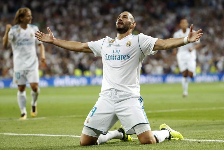 Benzema celebra el segundo gol del Real Madrid