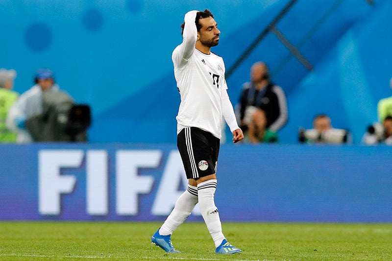 Mohamed Salah se lamenta en un juego con Egipto durante Rusia 2018
