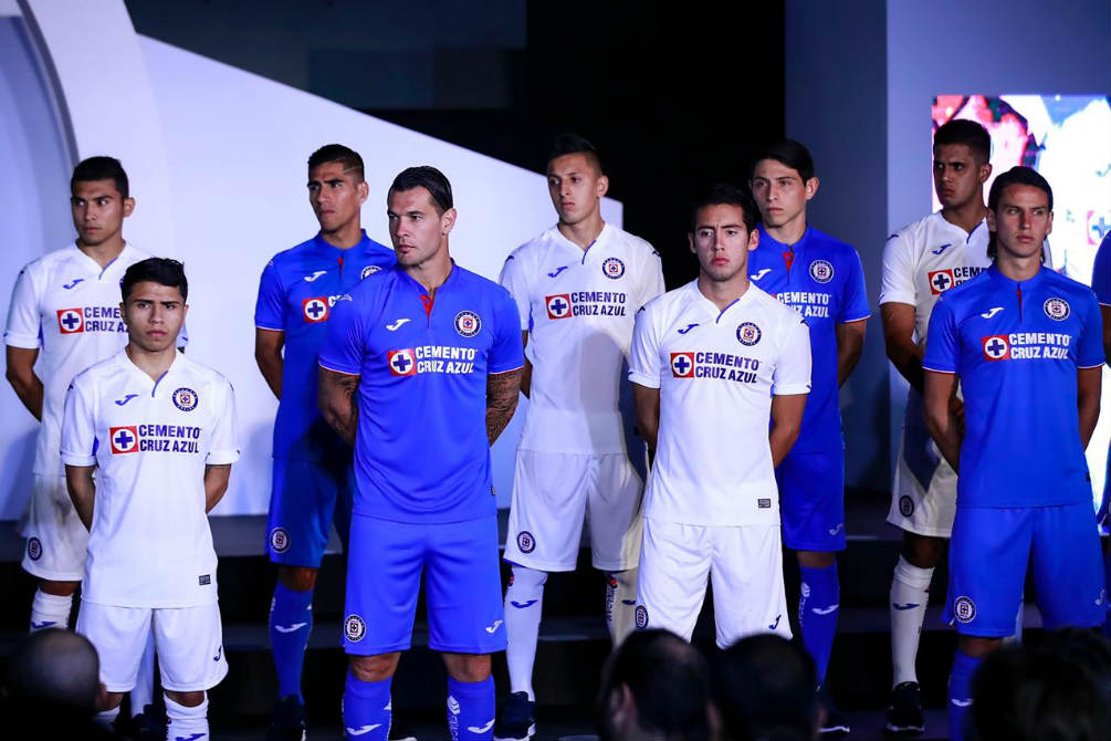 playera del cruz azul 2020