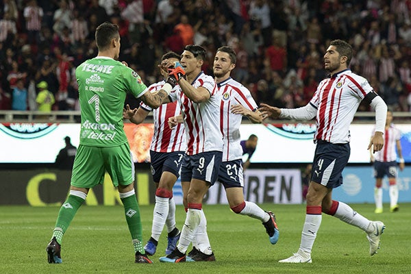 Pulido dedicó a Gudiño su gol contra Toluca