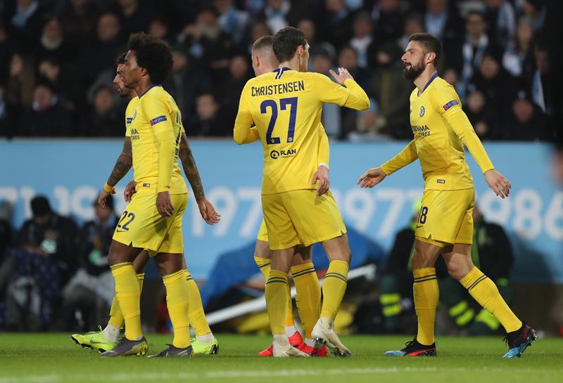 Chelsea celebra gol contra el Malmö