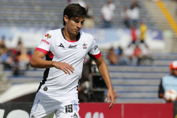 Mauro Lainez, durante un partido de Lobos BUAP