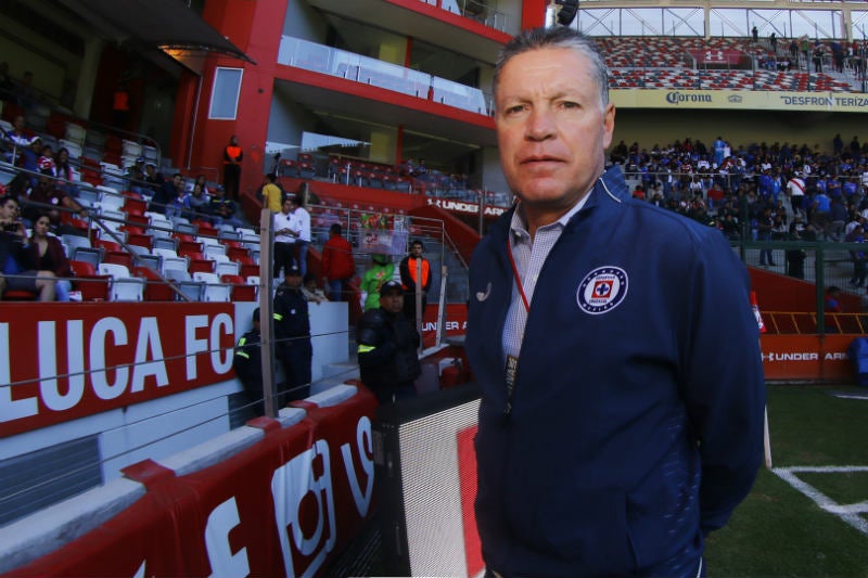 Ricardo Peláez durante un partido del Cruz Azul