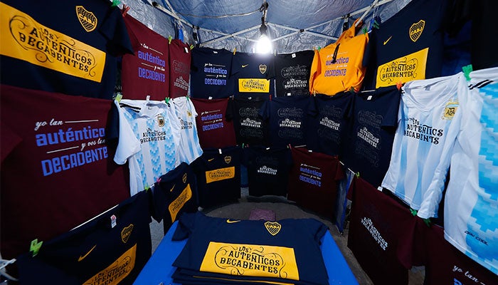 Playeras de Boca y Argentina en el concierto 