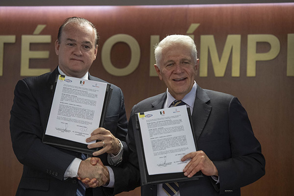 Este miércoles se firmó acuerdo entre el COM y FAMSA