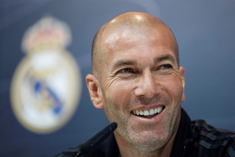 Zidane en conferencia de prensa con el Madrid en 2018
