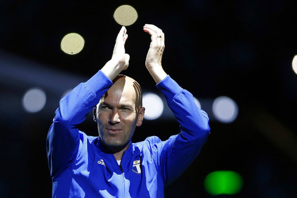 Zidane festeja durante un partido