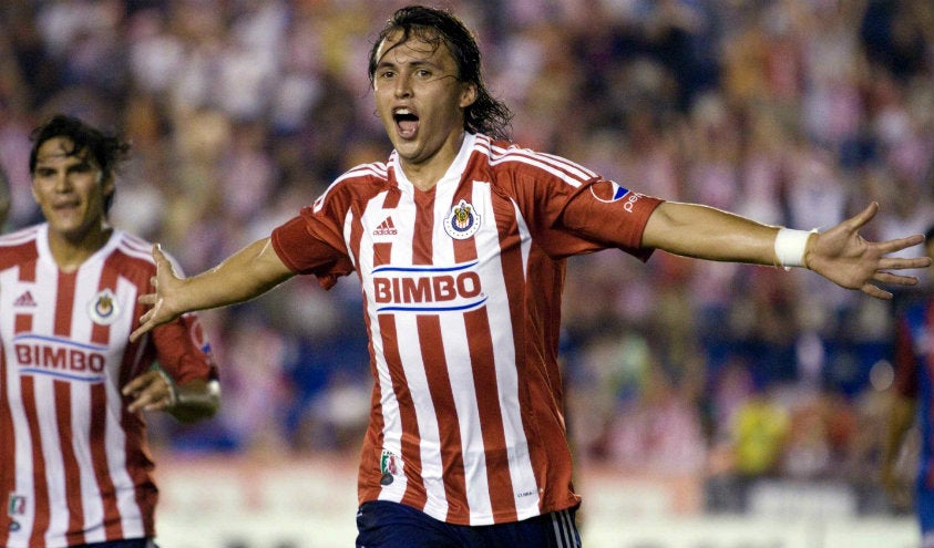 Arellano celebra anotación con Chivas 