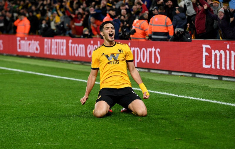 Jiménez festeja su gol frente al Man Utd