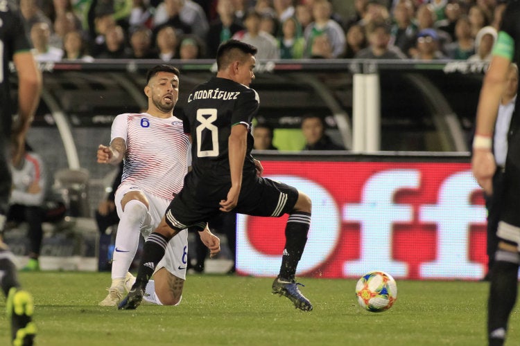 Carlos Rodríguez, en el México vs Chile en San Diego