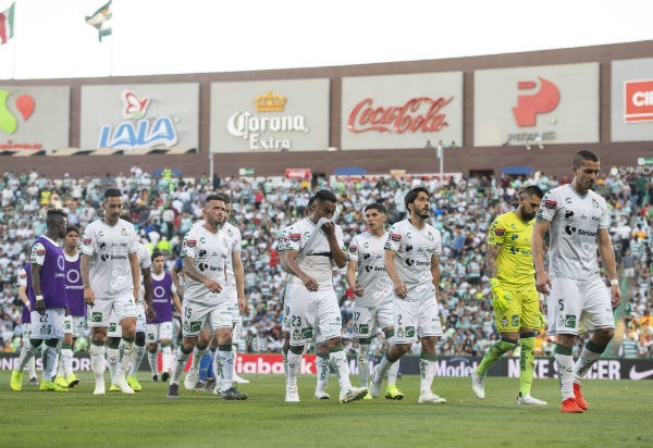 Santos en lamento durante un encuentro ante Tigres 