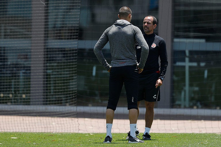 Pareja, charlando con Nahuelpán