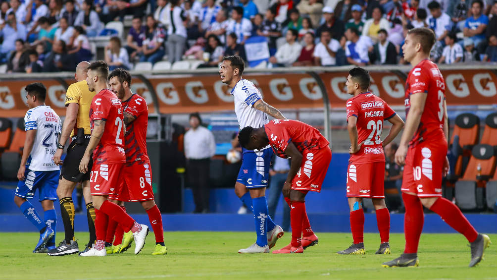 Jugadores del Veracruz se lamentan tras anotación de Pachuca