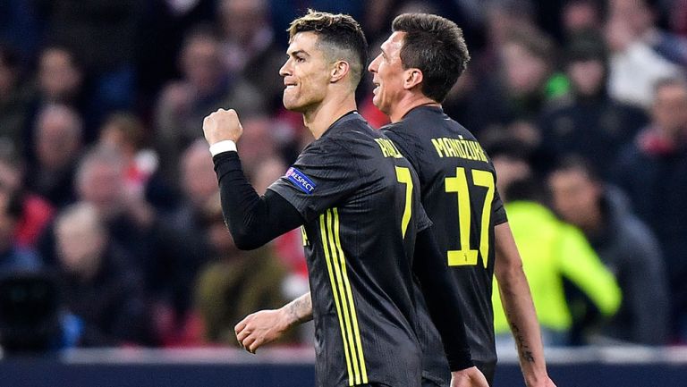 Cristiano festeja su gol contra el Ajax 