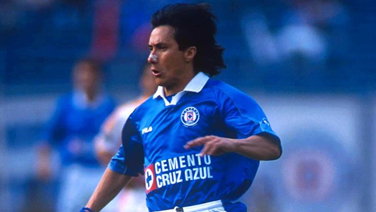 Castañeda en un partido de Cruz Azul 