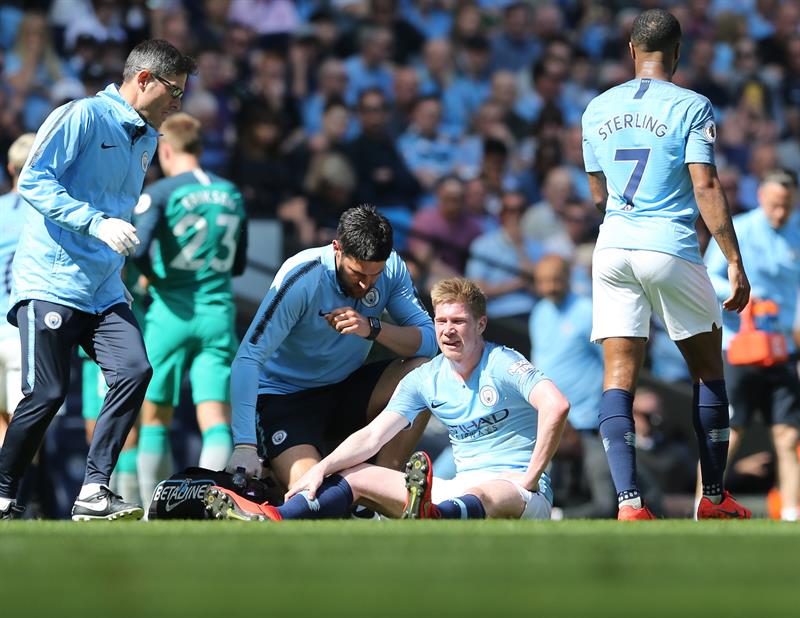 Kevin De Bruyne tras lesionarse frente a los Spurs