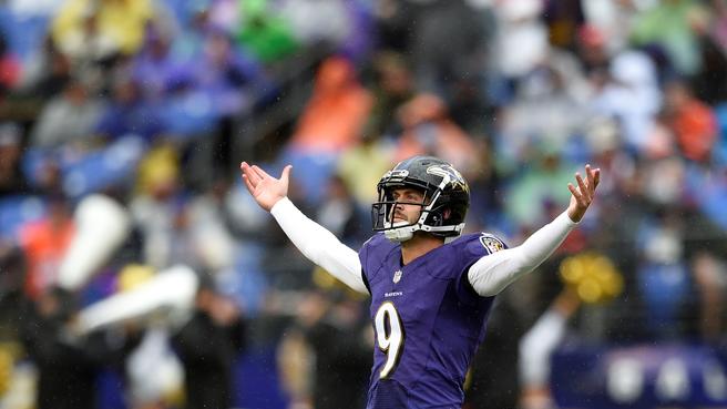 Tucker celebra puntos con los Ravens