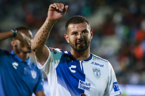 Edwin Cardona durante un encuentro ante Veracruz