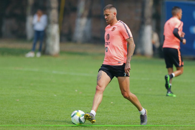 Jérémy Ménez durante un entrenamiento del América