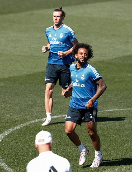 Marcelo y Gareth Bale durante un entrenamiento