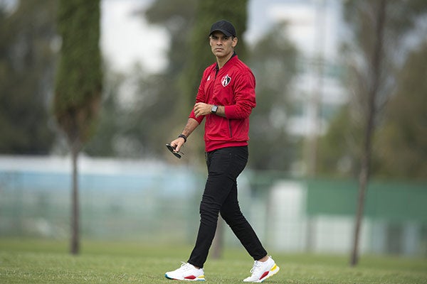 Rafael Márquez, en entrenamiento de inferiores en Atlas