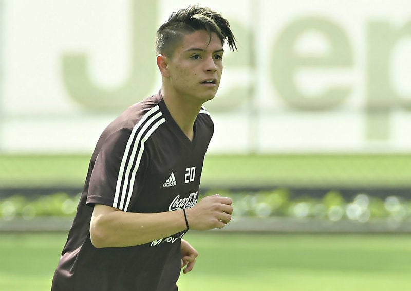 Jonathan, en un entrenamiento de la Selección