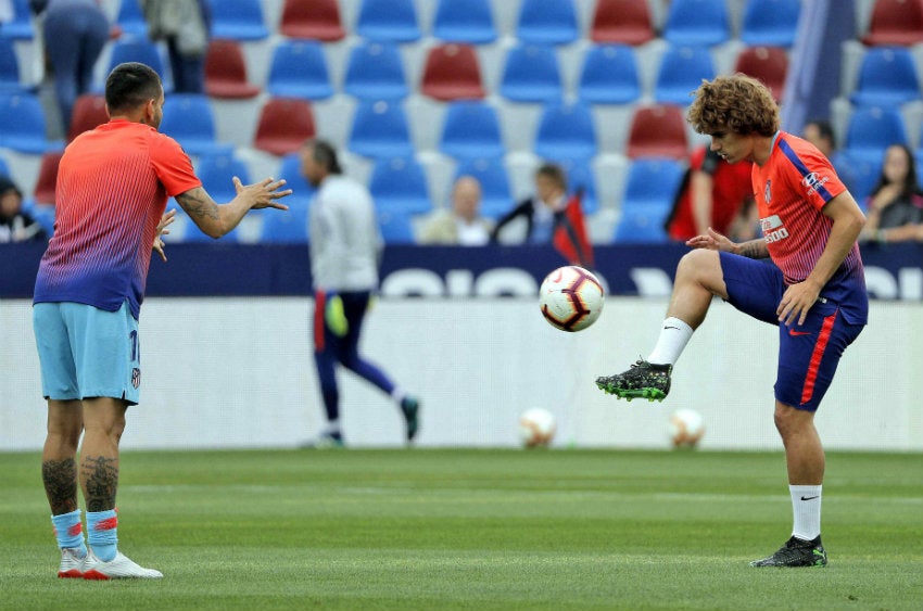 Griezmann calienta para un encuentro con el Atlético de Madrid 