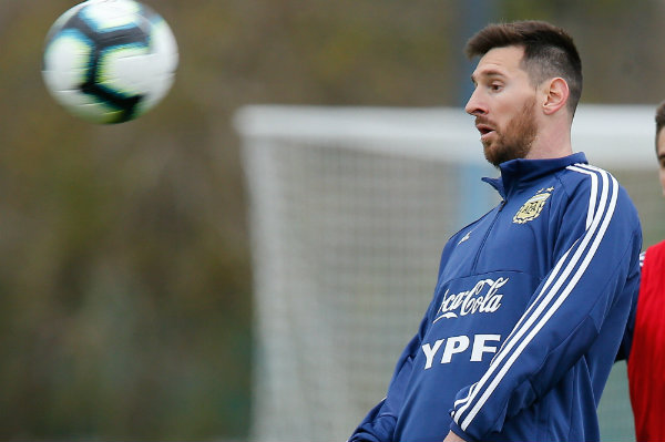 Lionel Messi durante un entrenamiento de Argentina
