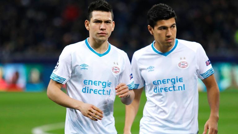 Chucky Lozano y Erick Gutiérrez en un partido con el PSV 