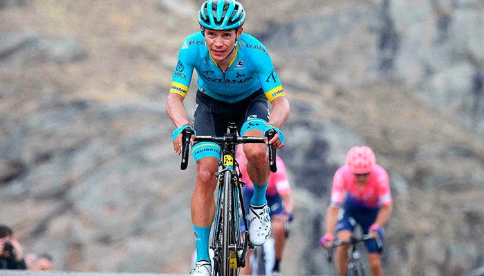 Miguel Ángel López durante el Giro de Italia