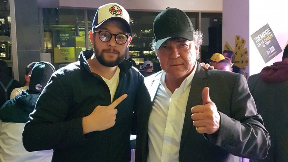 El Pollo Ortiz junto a Héctor Miguel Zelada 