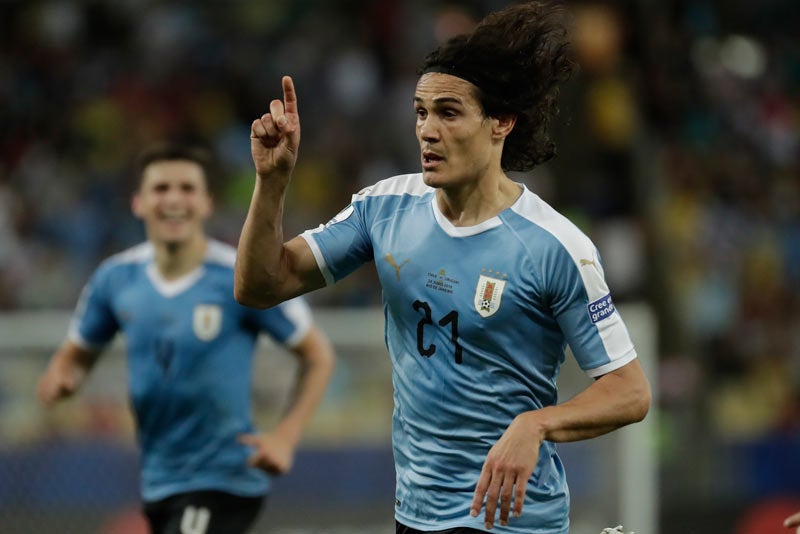 Cavani festeja un tanto en la Copa América 