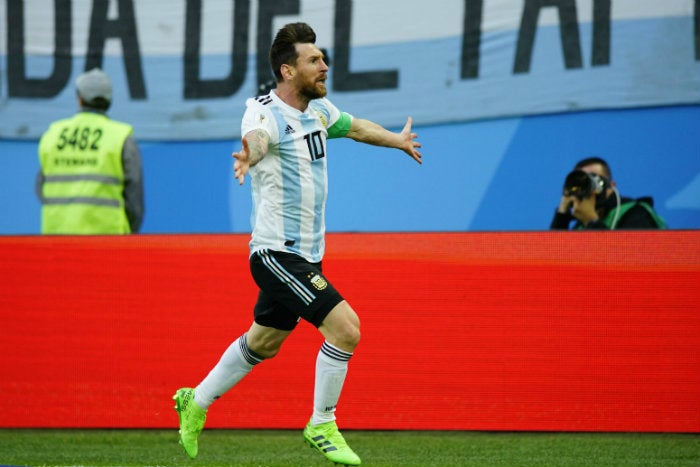 Messi en festejo de gol con la Albiceleste 
