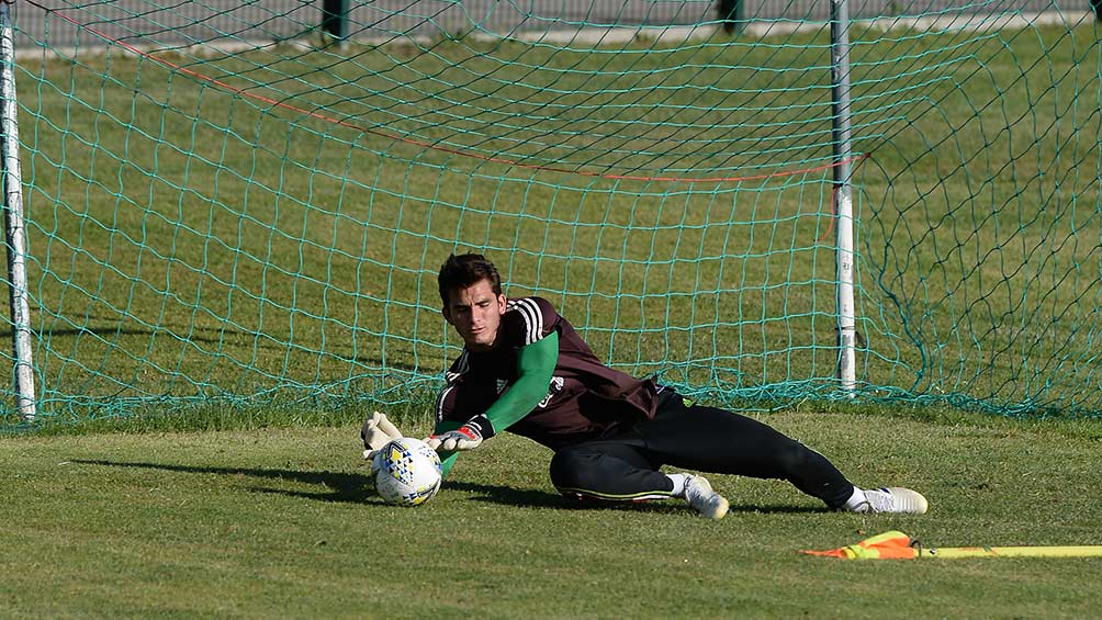 Jurado, durante un entrenamiento con la Selección Mexicana