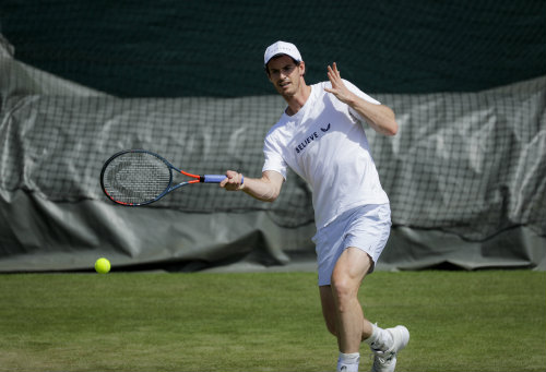 Andy Murray durante una práctica en Wimbledon