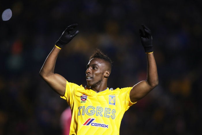 Quiñones, en un partido de Tigres