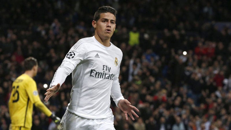 James Rodríguez celebra un gol con el Real Madrid